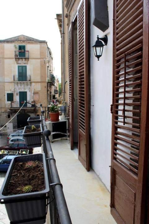 شقة Casa Dei Sogni باليرمو المظهر الخارجي الصورة